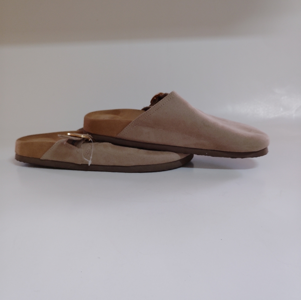 Women's Neutral Slip-On Mule with Gold Buckle - Picture 4 of 7